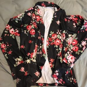 Size small floral blazer
